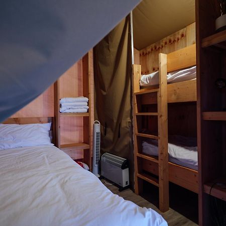 Sunset Retreats Safari Tent Ombersley Экстерьер фото