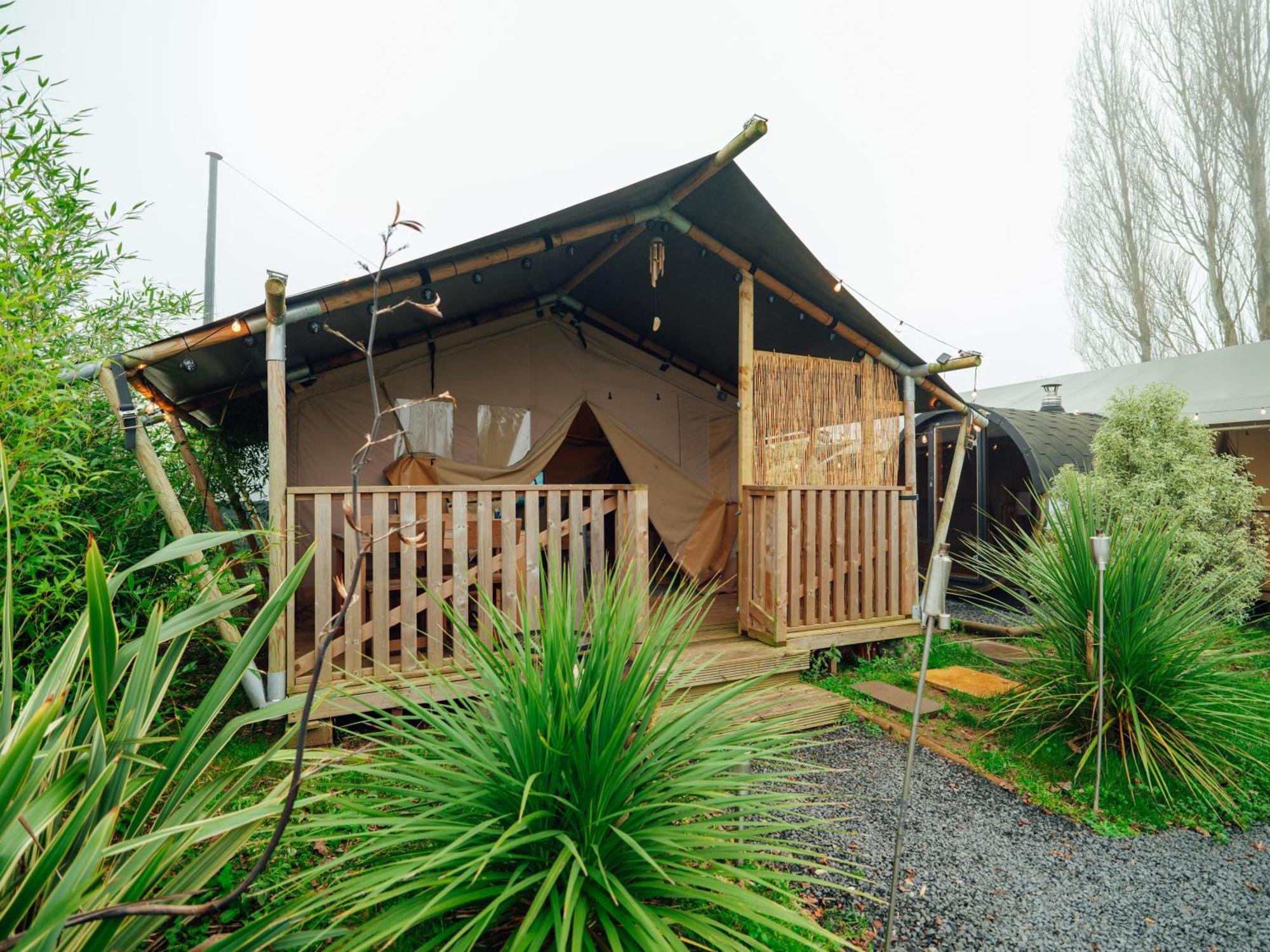 Sunset Retreats Safari Tent Ombersley Экстерьер фото